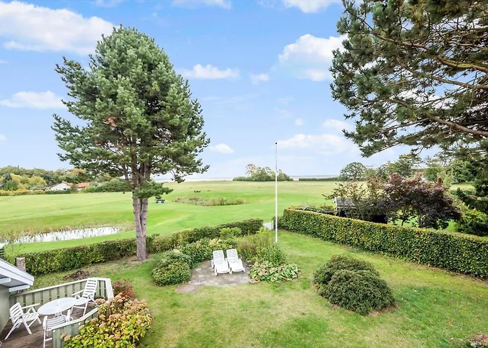 R971-rodvig-stuven-65 * Rødvig